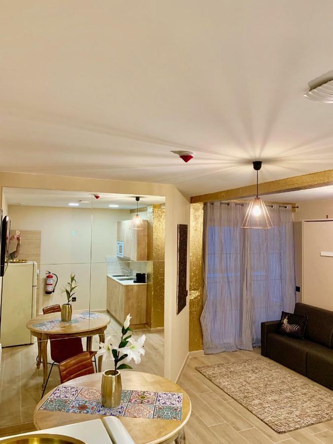 Garnica5 Suites Torrelavega Zewnętrze zdjęcie