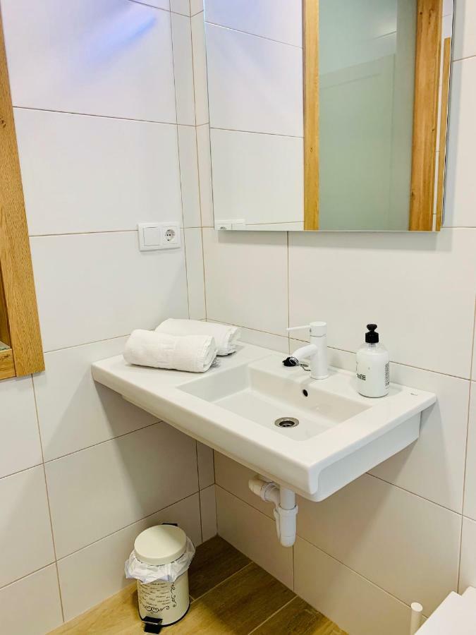 Garnica5 Suites Torrelavega Zewnętrze zdjęcie